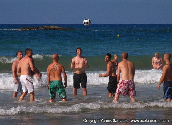 Stalis beach: sea games