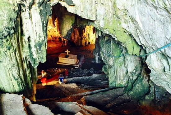 The Melidoni cave 