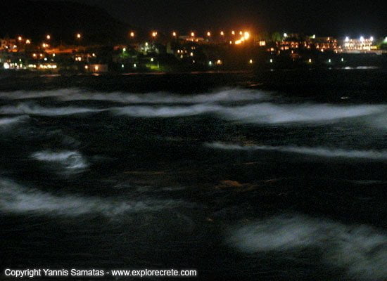 Stalis: sea at night