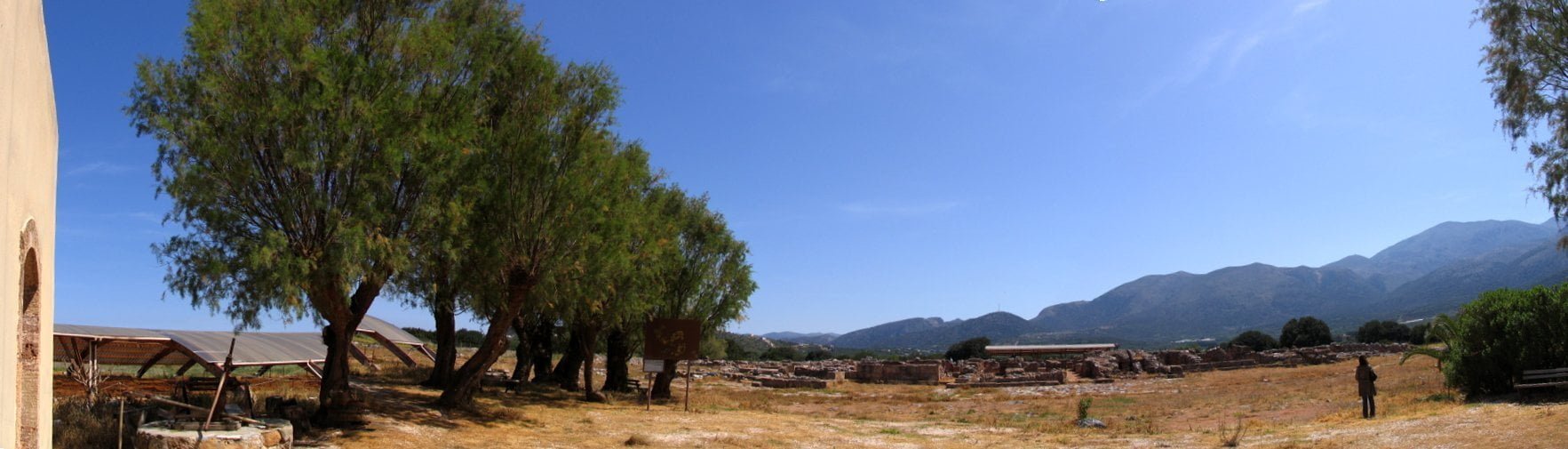 panoramic image of the entrance to the archaeological site of Malia Palace