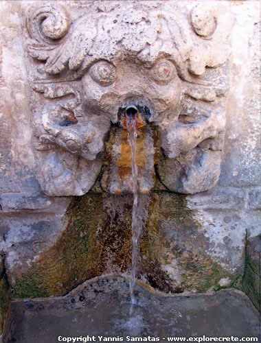 Rimondi fountain in Rethymnon