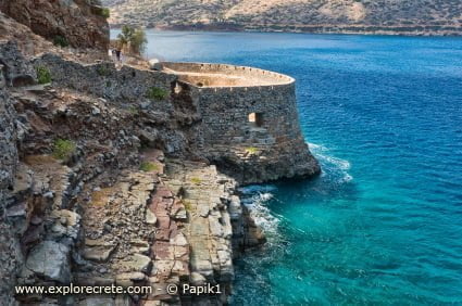 spinalonga walls