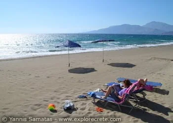 η παραλια στο καλαμακι ηρακλειου, νοτια κρητη
