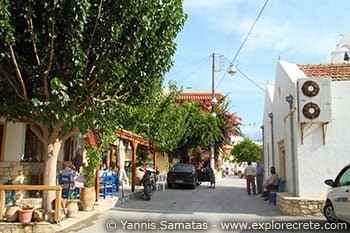 village square in kamilari