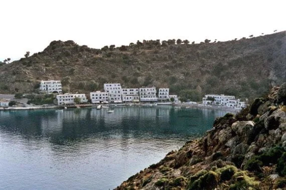 04loutro Loutro