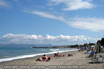 παραλια πλατανια χανιων
