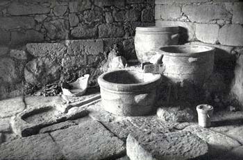 vathipetro minoan wine press