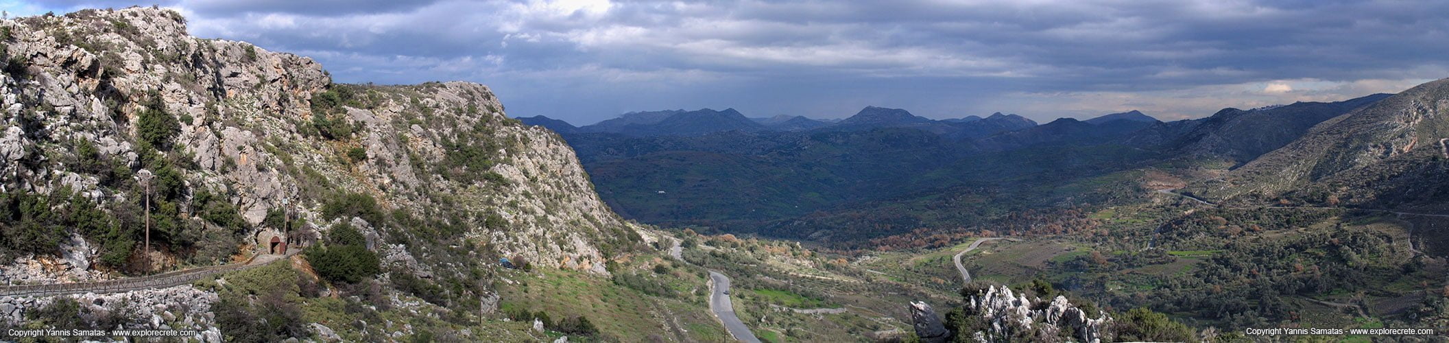 πανοραμικη φωτογραφια της περιοχης όπου βρίσκεται το σπήλαιο ζωνιανών